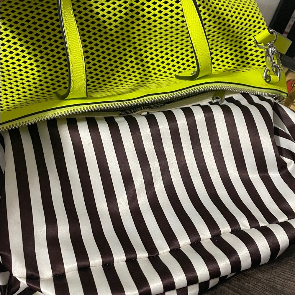 Henri Bendel Rare Neon Yellow Mesh Tote with Silver-Tone Charm - Picture 15 of 15